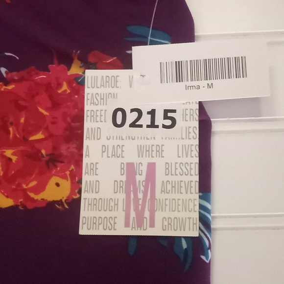 LulaRoe Purple Floral Irma Printed Top-#0215 - Picture 7 of 12